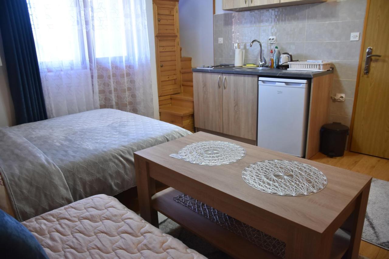 Apartment Vuk Žabljak Exteriör bild